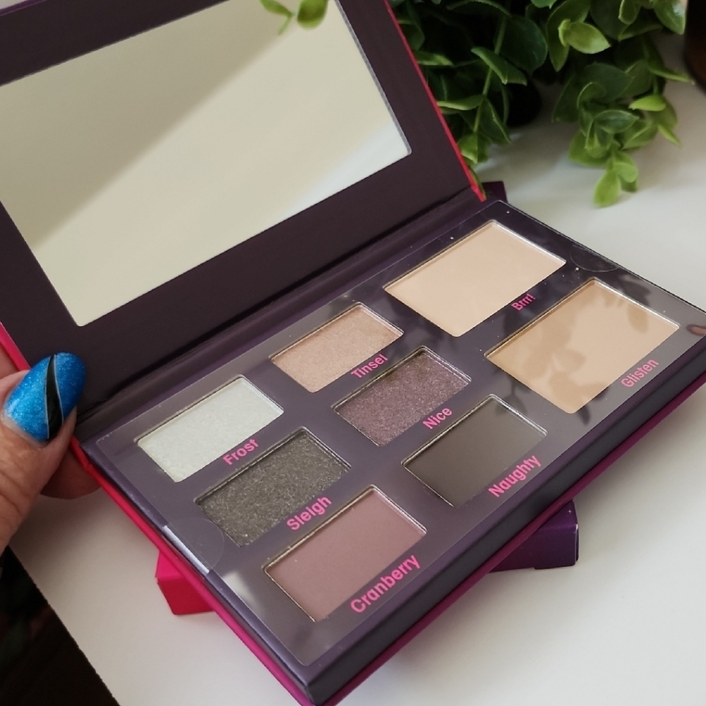 Mally Beauty Sleigh It Eyeshadow Palette - Picture 5 of 5